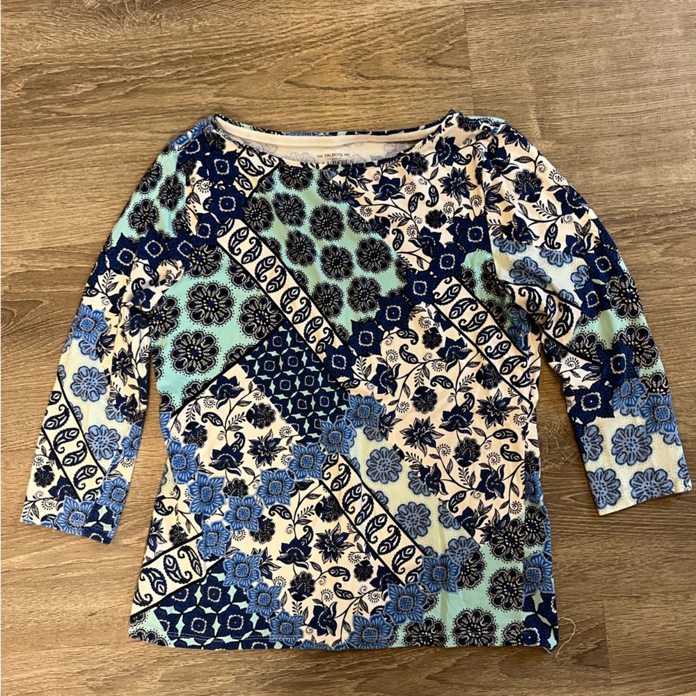 Floral Patterned Long Sleeve Top
